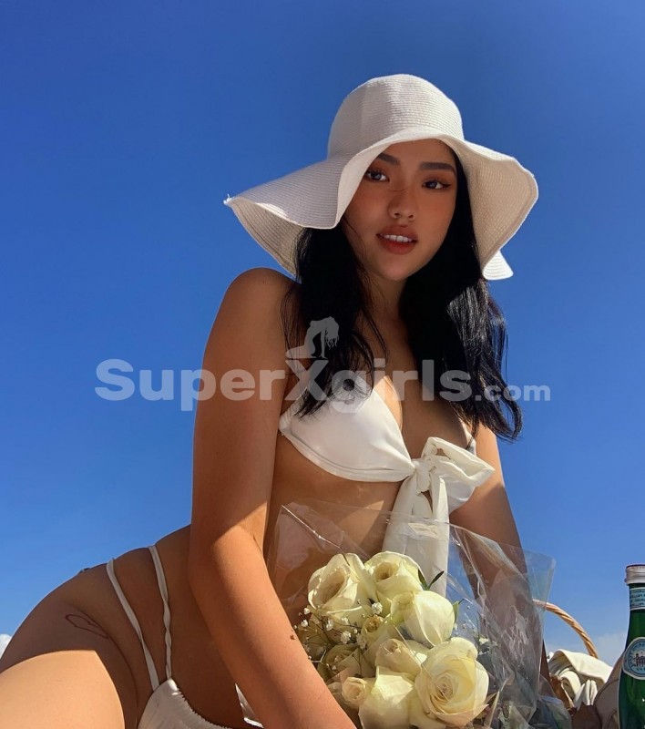 Helen Escort Dubai