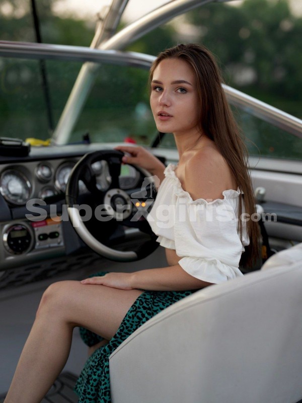 Mila Kíséret Isztambul