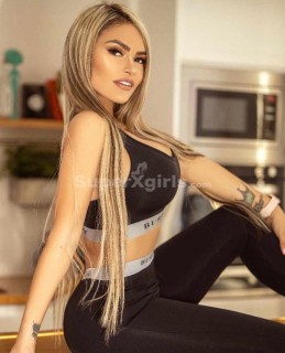 مرافقة أثينا