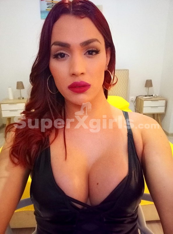 Lisy Lopez مرافقة أثينا