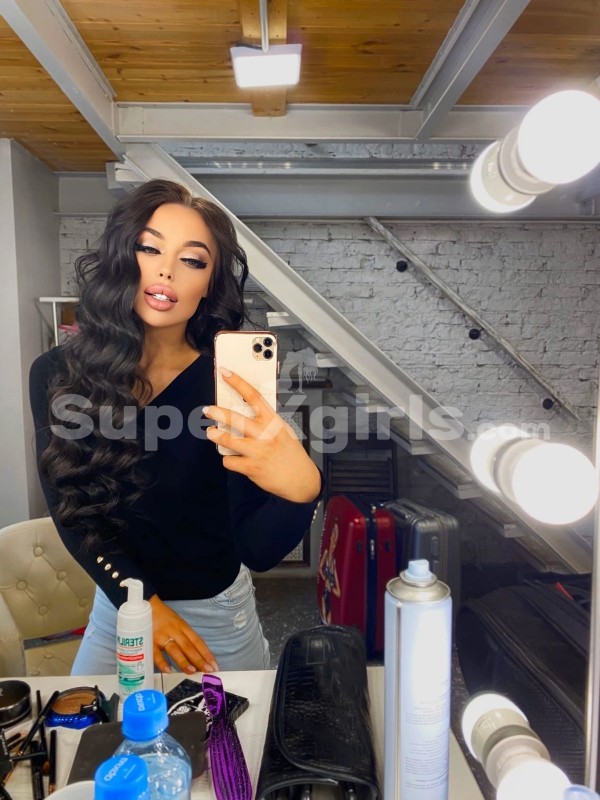 KATARINA Escort Istanbul