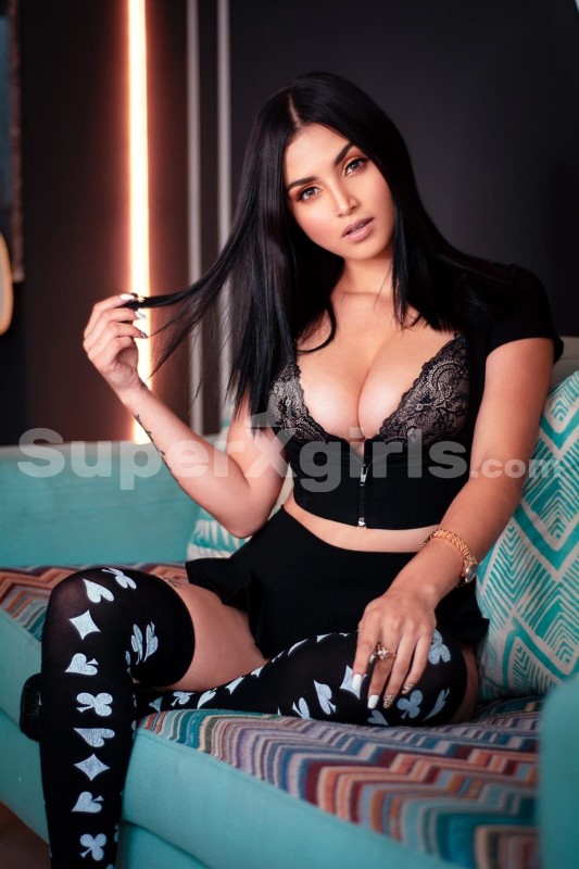 Andrea Escort Athens