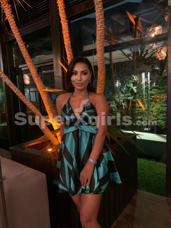 Dora مرافقة دبي