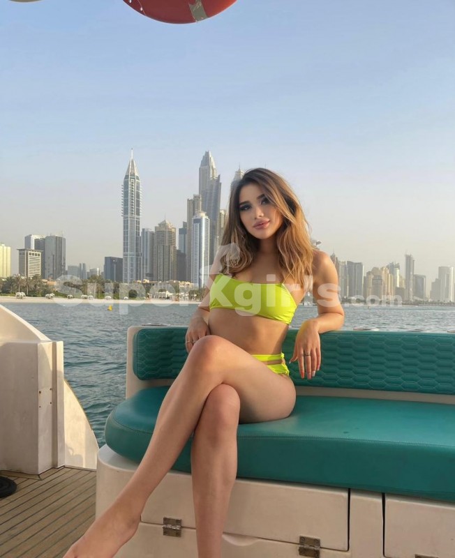 Zara مرافقة تبليسي