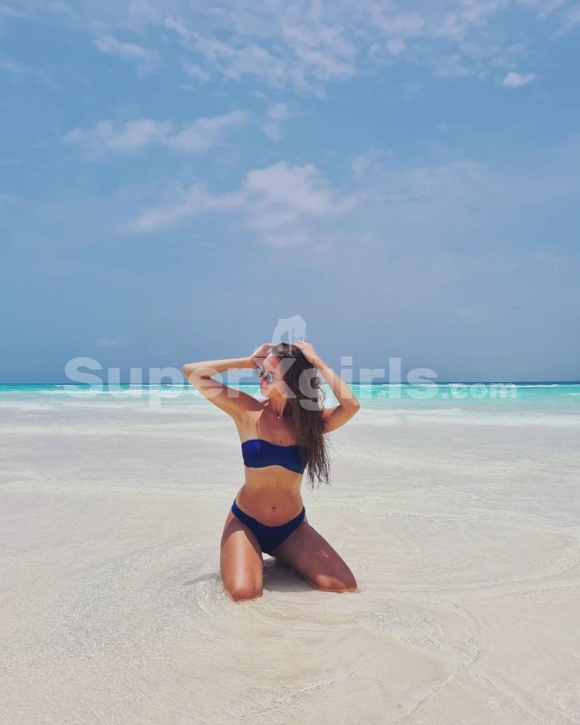 Veronica Escolta Dubái