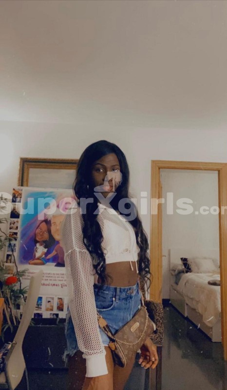 Luana Black Escort Athens