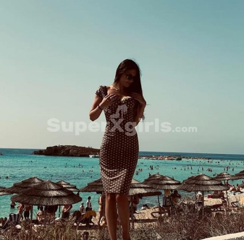 Ksenia مرافقة اسطنبول