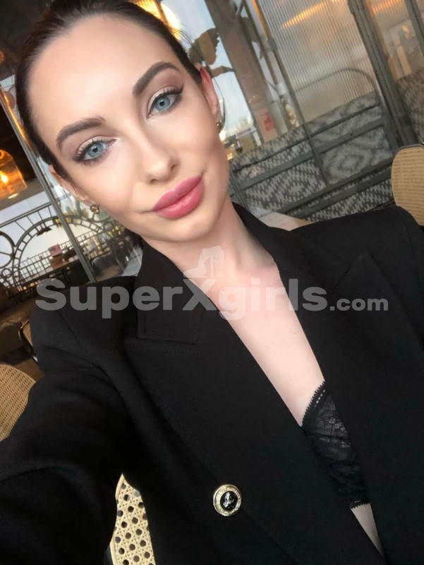 Mariza Escolta Tesalónica