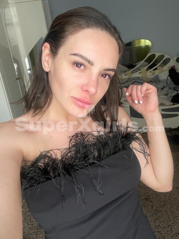Vika Escort Athens