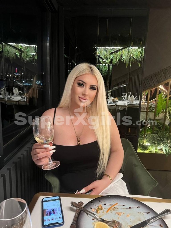 Alis مرافقة اسطنبول