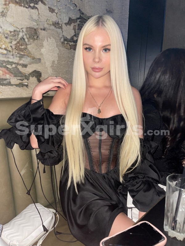 Amali مرافقة دبي