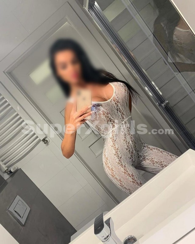 Dasha Escort Dubai