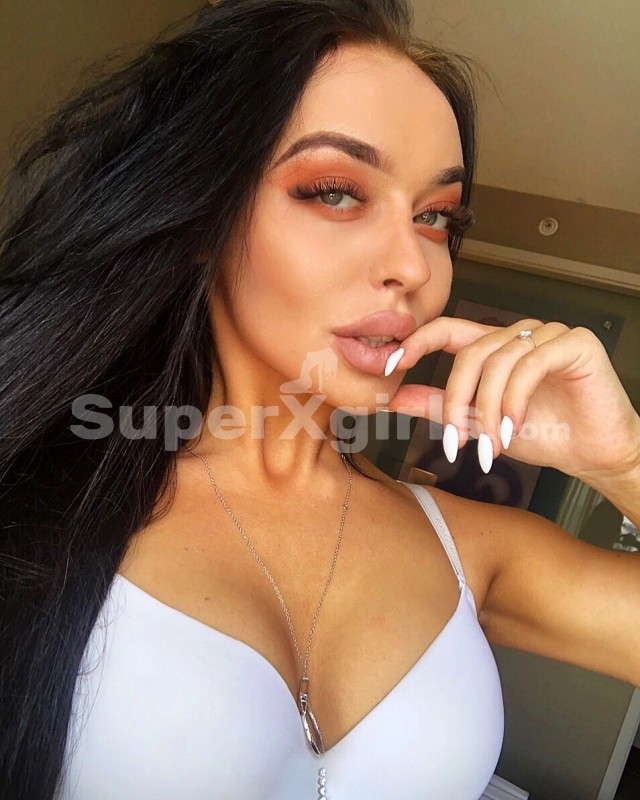 KATARINA Escort Istanbul
