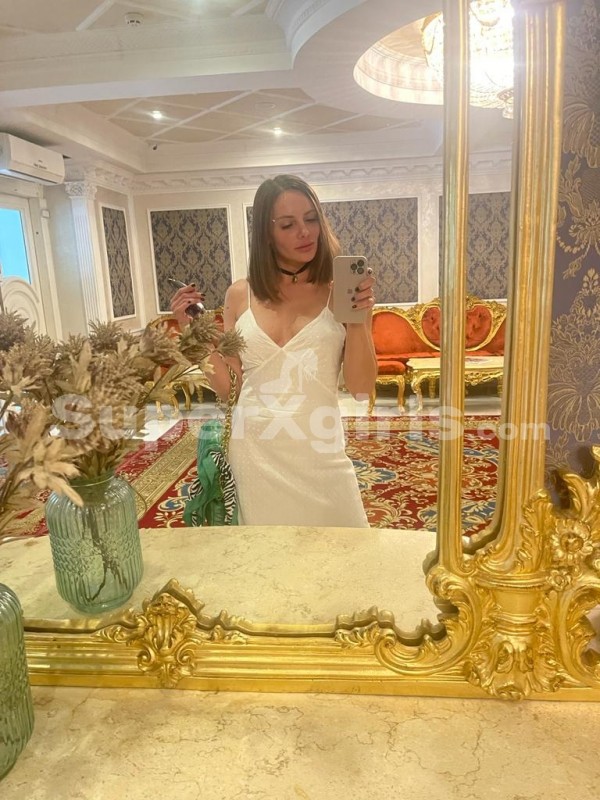 Vika Escort Athens