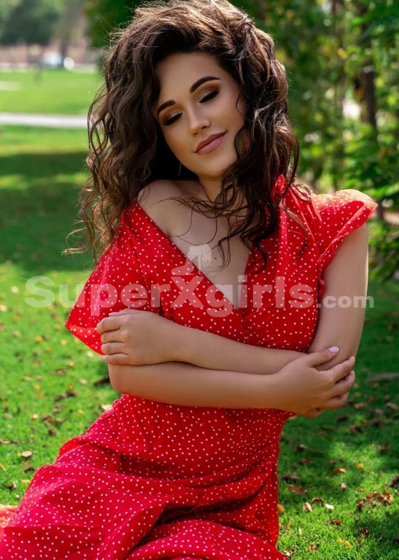 Ivet مرافقة دبي