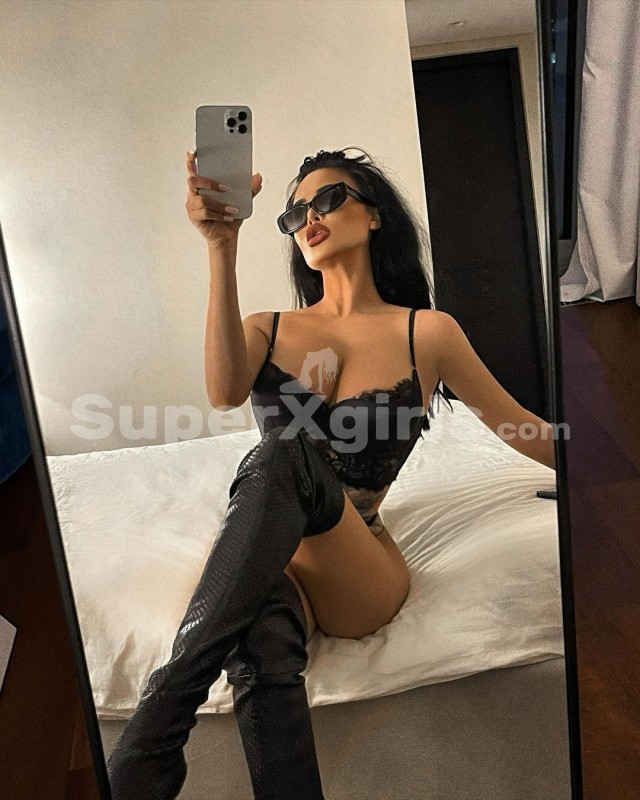 MISTRESS NITA Escort Dubai