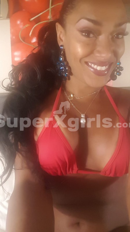 Julia jhonnes Escort Athens