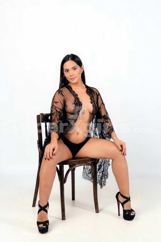 Angelina Escort Athens