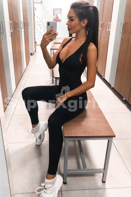 Amina Escort Dubai