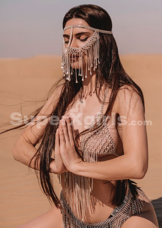 Samira Escolta Dubái