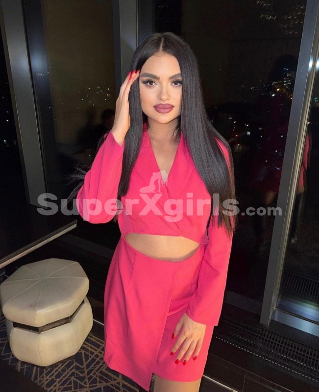 Rita مرافقة دبي