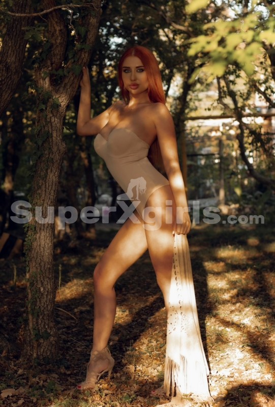 Polina Эскорт Ереван